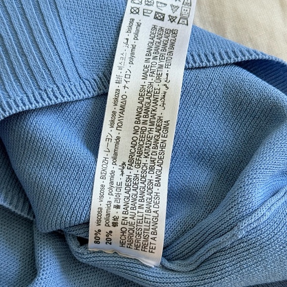 Zara Blue Sleeveless Top V-neck Size Small - Picture 4 of 8